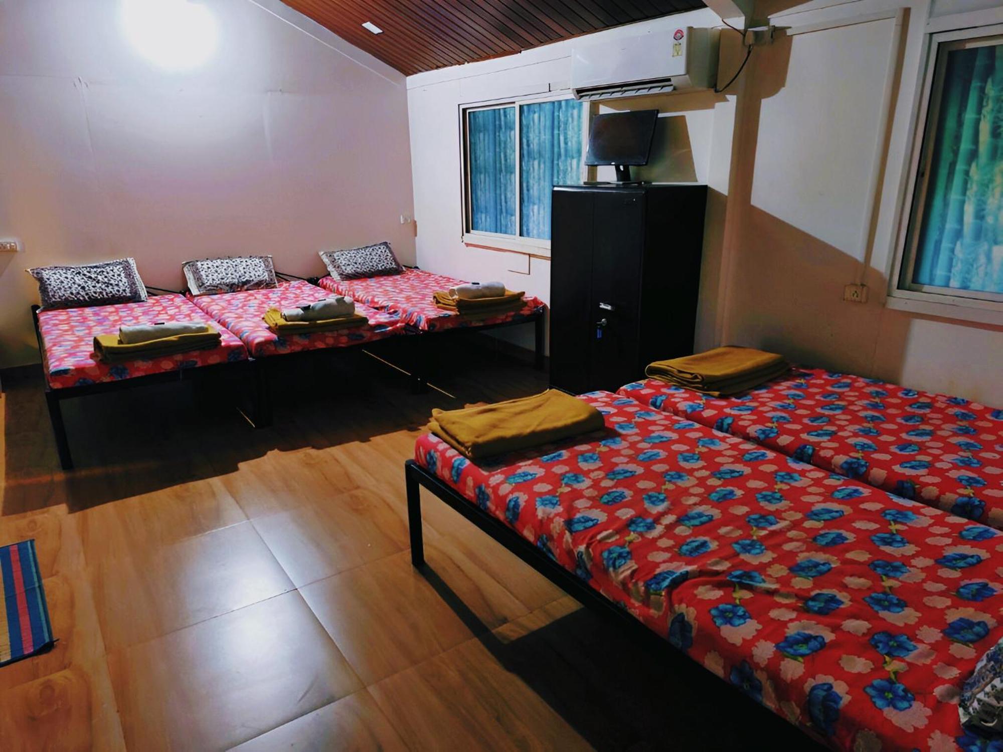 Forrest Homestay Villa Bhor Exterior photo